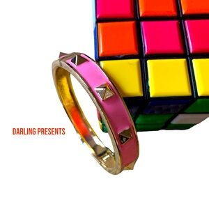 Gold Stud Acrylic Hinge Bracelet Women Color Pink